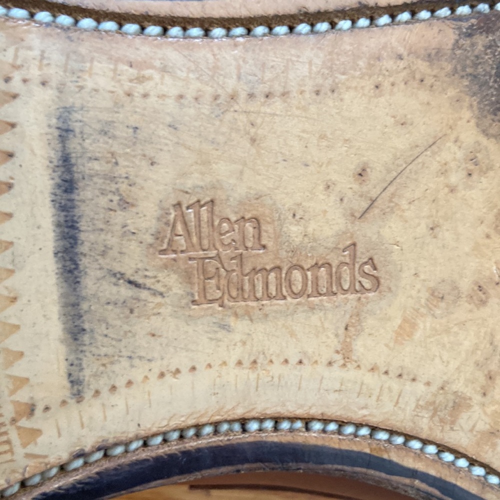Allen Edmonds “Leyland” Slip On D Width Woven Leather Shoes - Picture 15 of 15